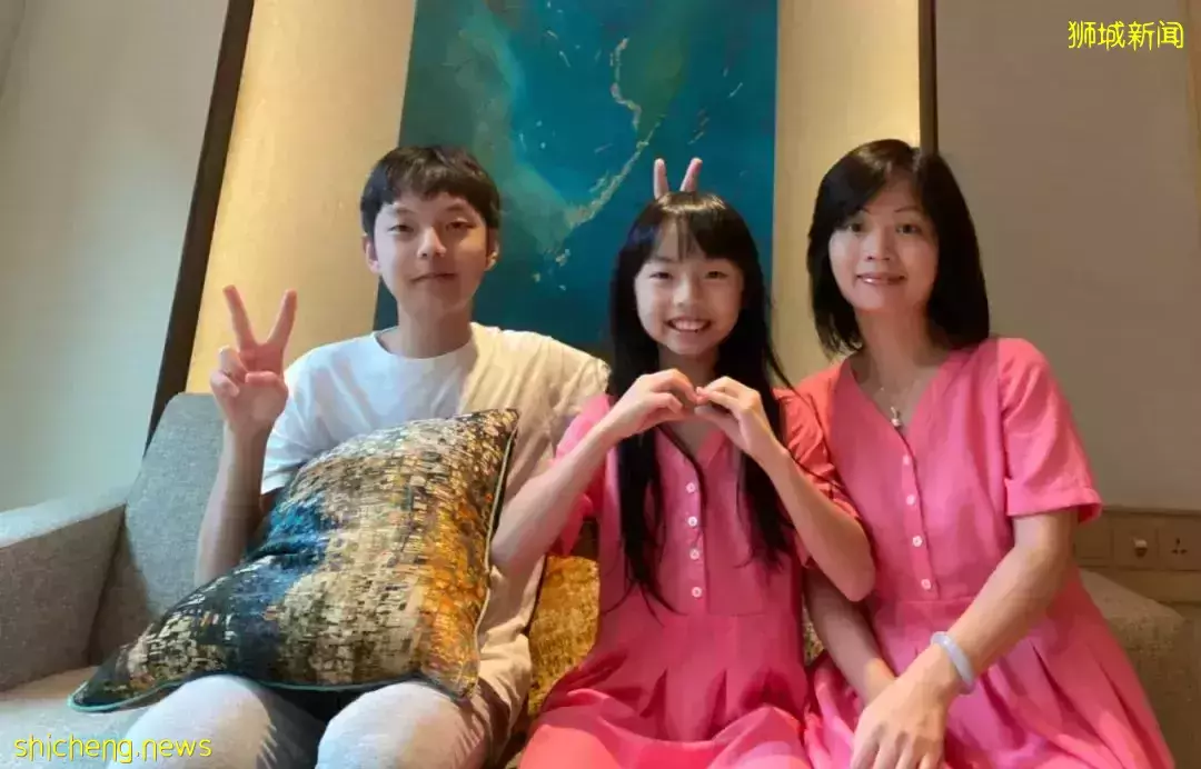 女记者为何要在疫情最严重时,独自带俩娃来新加坡上国际学校