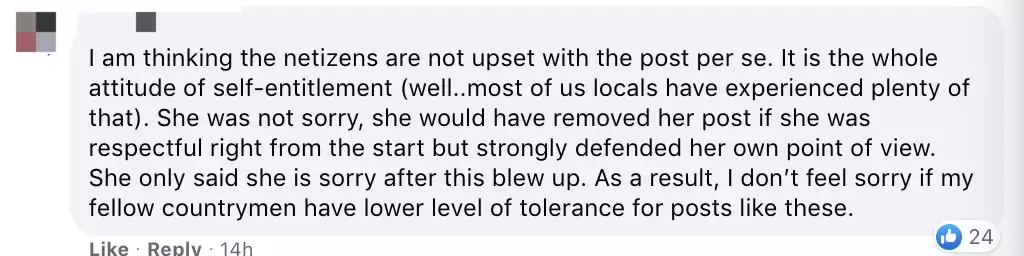 因为眯眯眼,她拍的这些照片被指辱华!外国女生做了这个姿势后,新加坡人也怒了