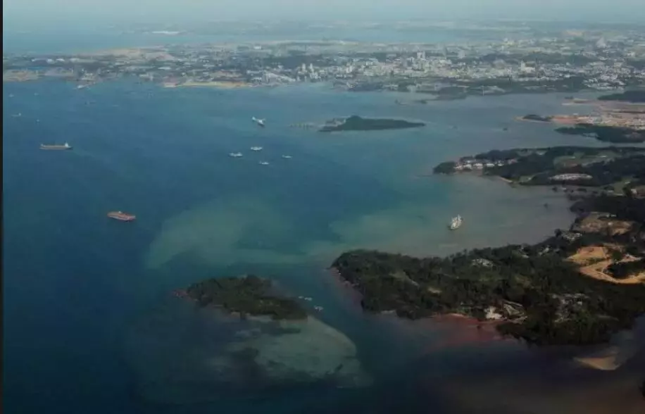 新加坡屋主遭遇“雲拆拆”,眼看在異國的房子被拆好無助