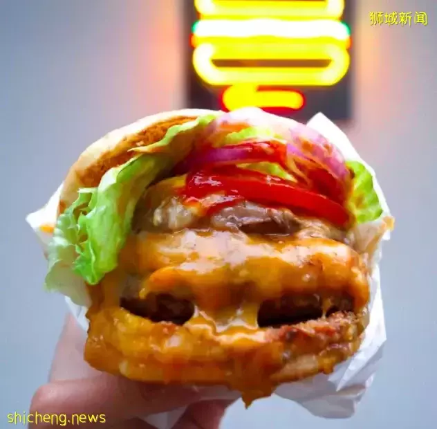 母親節快到啦！送給媽媽一個浪漫的燭光晚餐約會吧