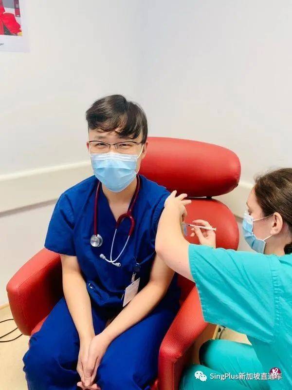 首位新加坡人在英國接種新冠疫苗！疫苗能否拯救世界經濟