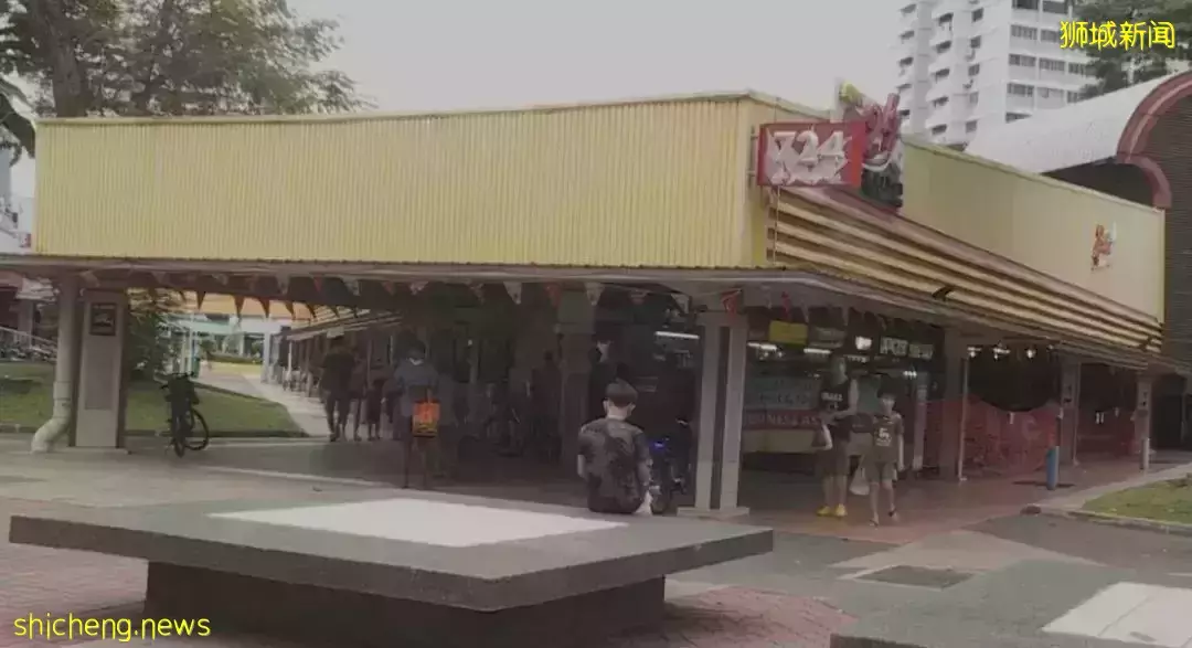 新加坡公交车上,这两人竟摘下口罩打架!越来越多人不敢出门