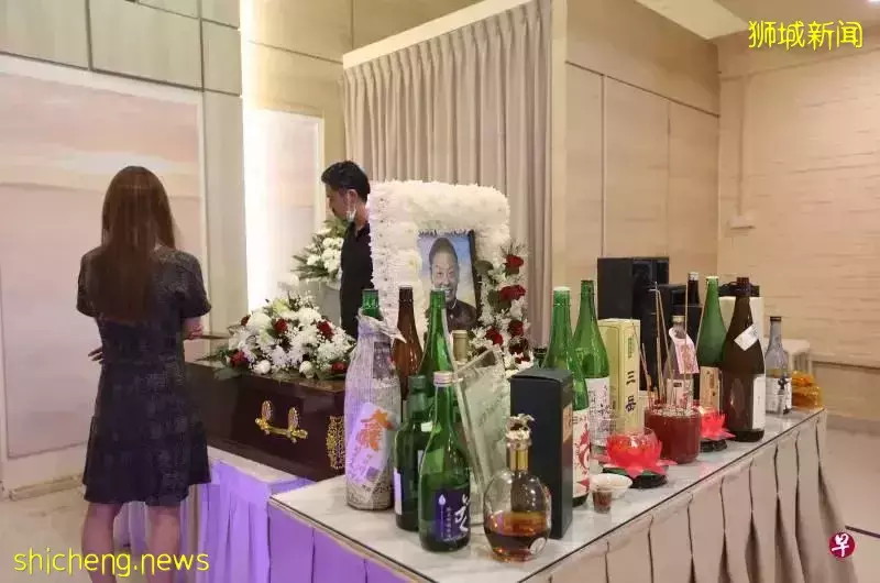 两年未见妻儿,脑死41岁日籍主厨心脏跳动63小时,撑到妻儿抵达才离世