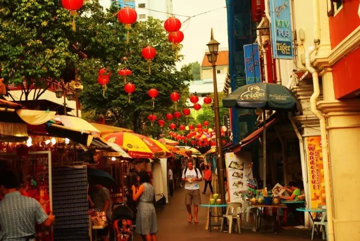 当43%新加坡人仍在选择现金付款，狮城的“FinTech大业”正蓄势待发