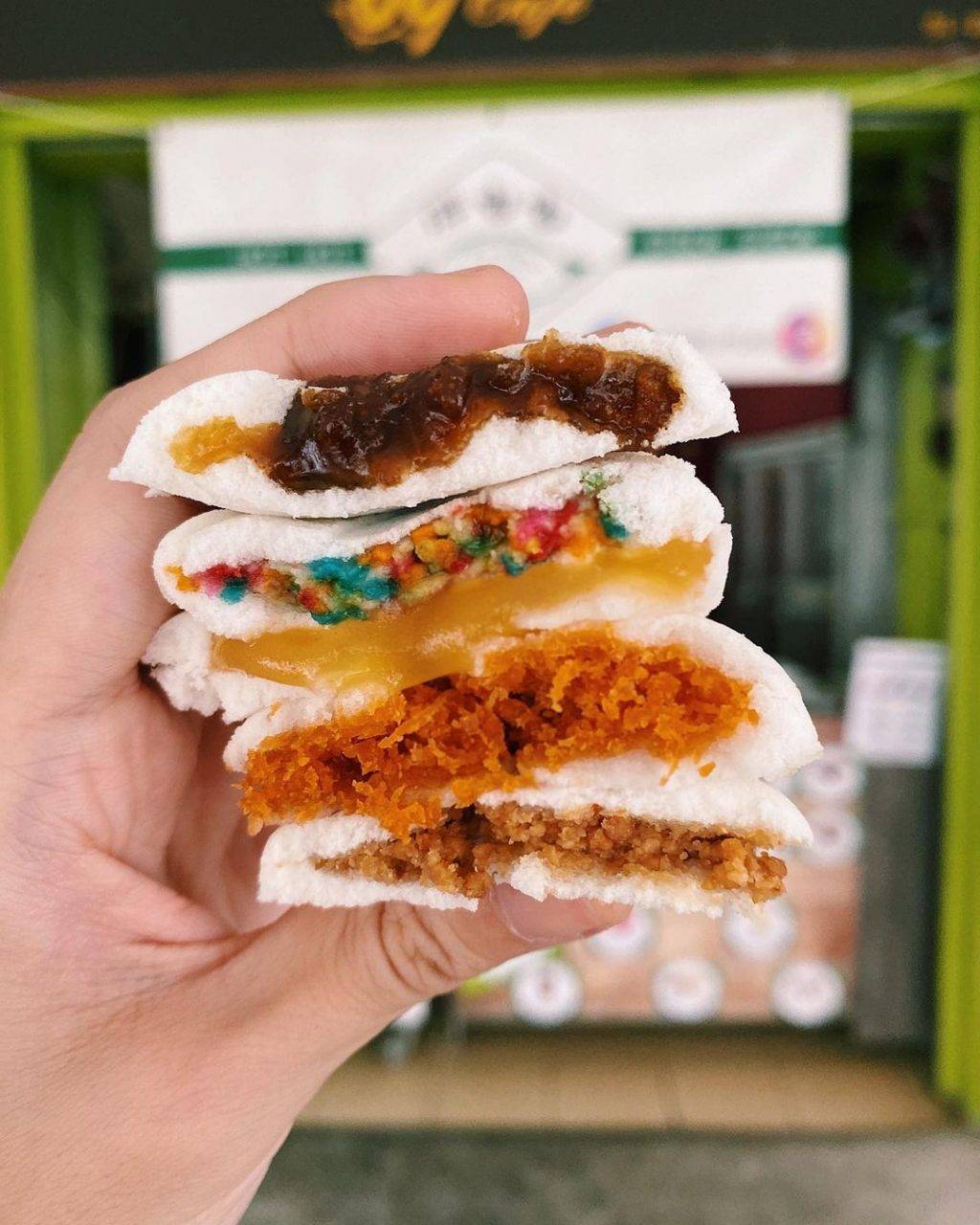 传统嘟嘟糕大变身💥义顺“胖嘟嘟”:爆浆内馅、创意口味,古早美食一口一个好过瘾