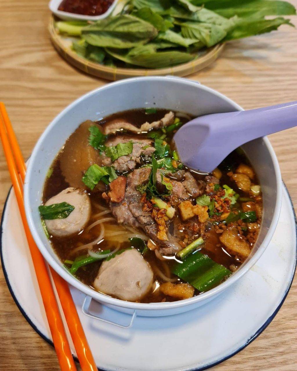 Golden Mile Complex藏驚喜✨泰式料理“Flying Pig”S$7起！螃蟹歐姆蛋、火鍋“泰”美味啦