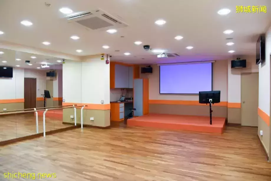 喜大普奔！新加坡中部居民們慶祝這個好消息