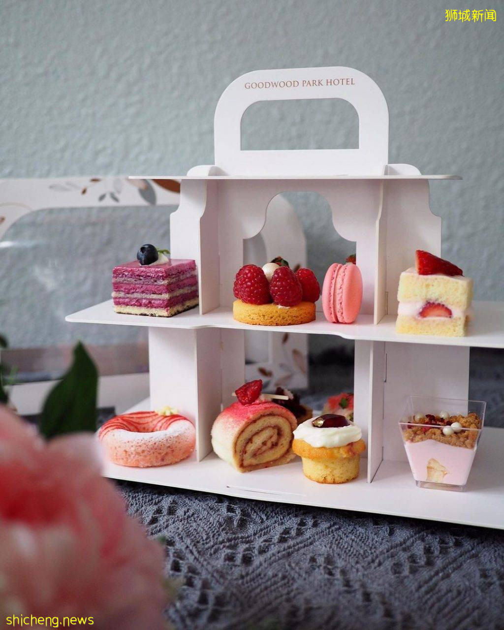 Goodwood Park Hotel限定粉红下午茶❣️三种口味套餐、少女心炸裂🥰部分收入捐给乳癌基金会