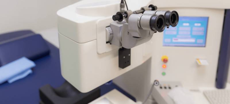 我在新加坡做了激光近視手術