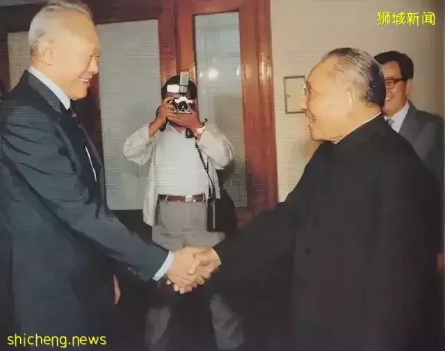 李光耀晚年直言:虽然新加坡是华人国家,但它不会“回归祖国”