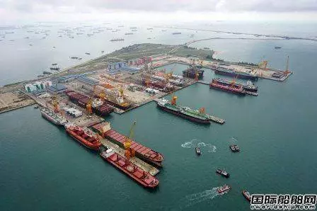 当年为挑战中国船厂投机接单！新加坡建造全球首艘第八代超深水钻井船终于交了