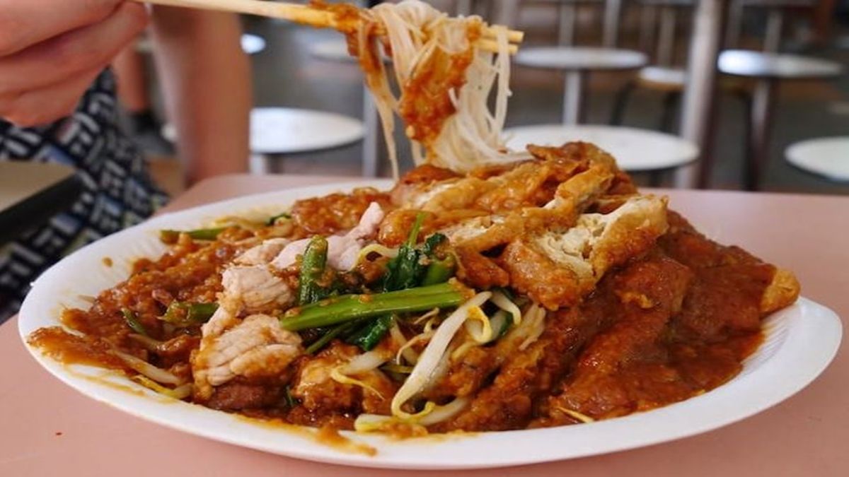 永遠吃不膩的沙爹米粉!慢工細活才能成就美食