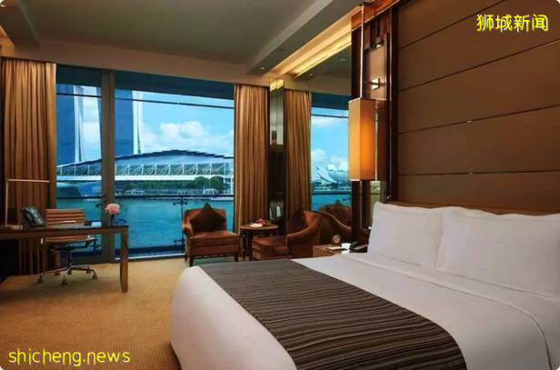 高大上The Fullerton Bay推出买1送1住宿, 11月开住