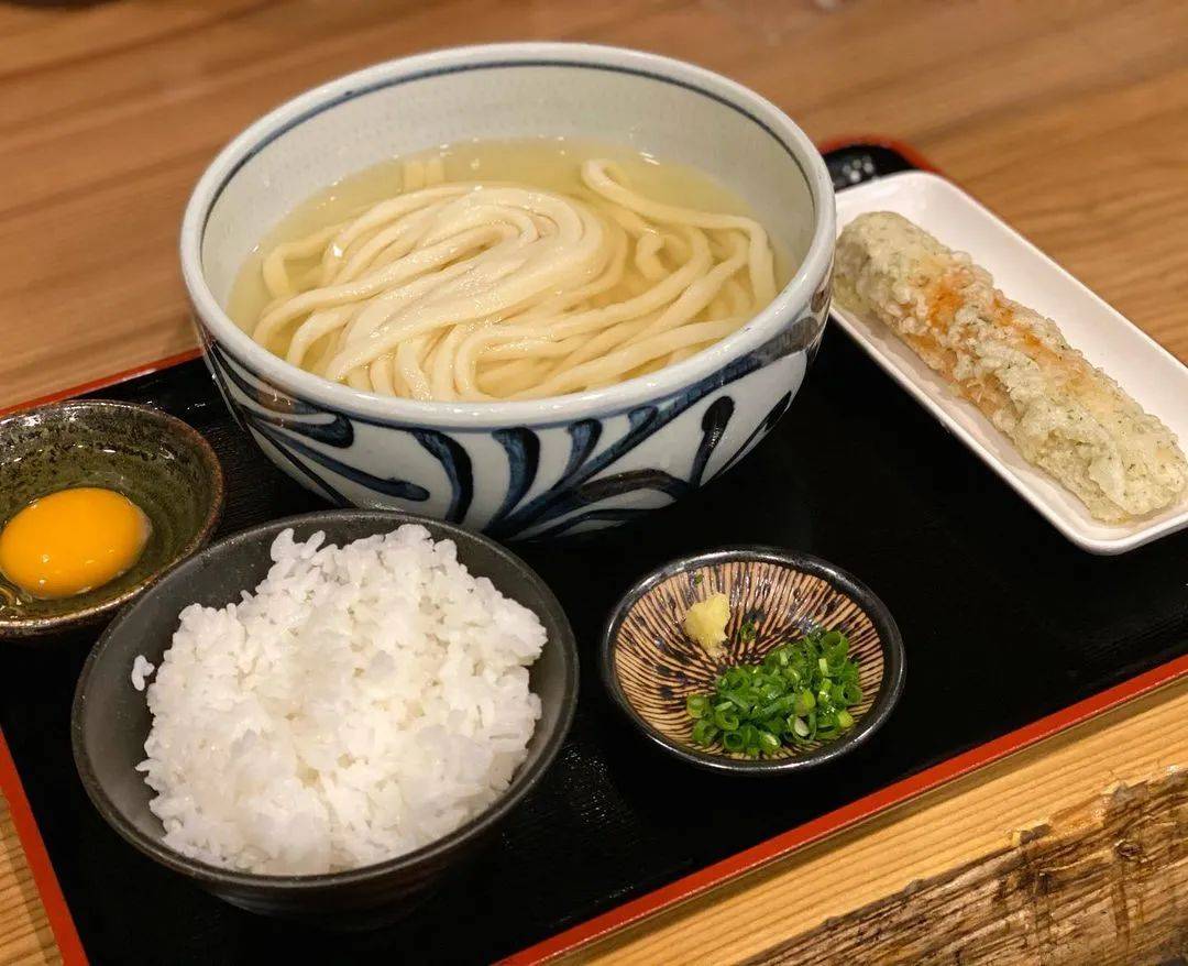 面食系列 嫩滑Q彈的地道日式烏冬面，一碗治愈舌尖和心靈
