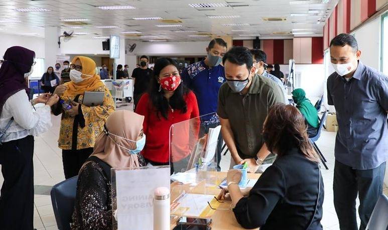 求职者近2万人‧狮城“M立方”助巫裔就业