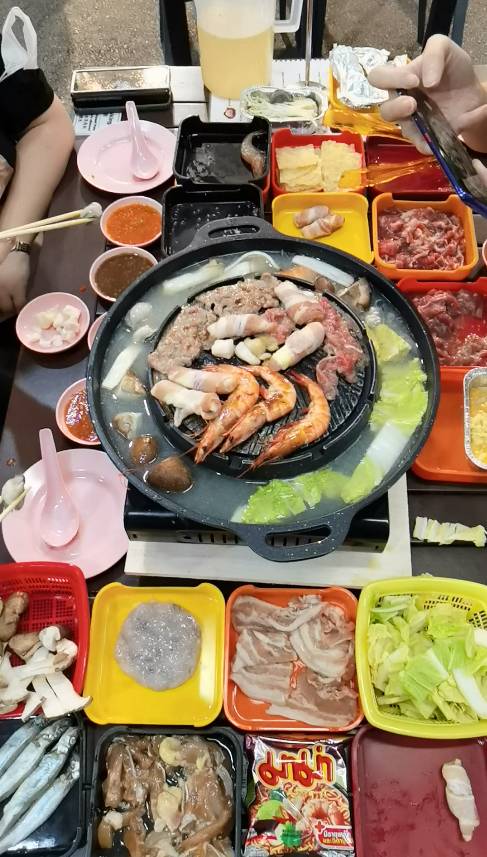 牛車水美食街首家!泰式烤肉+火鍋自助,每人僅$29,吃到扶牆出