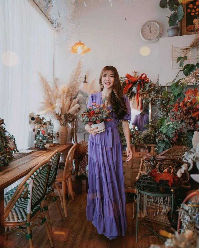 花花世界💐 Cafe De Nicole‘s Flower聖誕氣氛超濃的神仙咖啡廳！誤闖秘境吃甜品