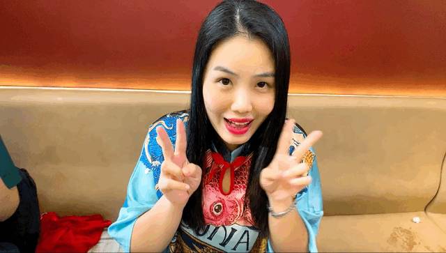 9.9新起吃網紅火鍋！小龍蝦湯底、花雕膠原湯，好喝到湯底都不剩