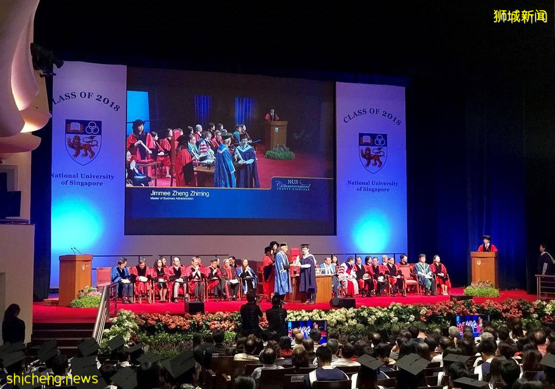 史上第一次搬到线上举办的NUS毕业典礼，仪式感真的一点都不少