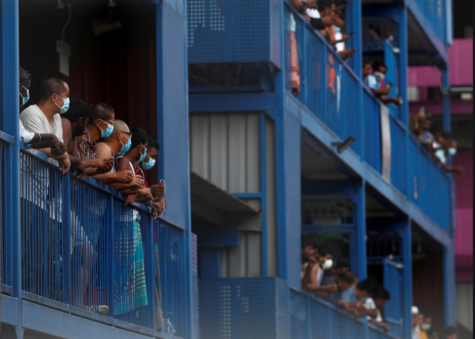 感动！新加坡疫情肆虐！生死攸关的时刻，他们挺身而出