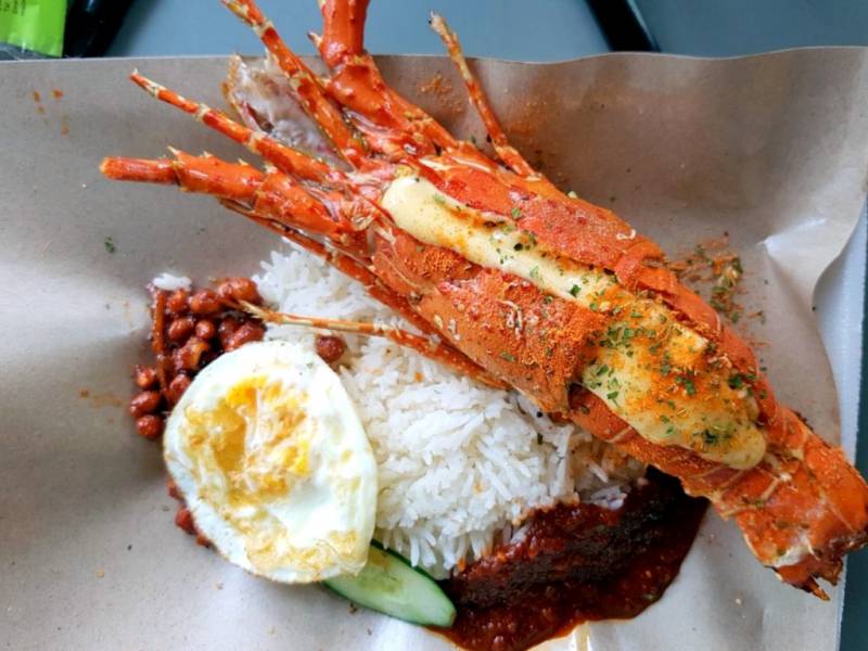 新加坡的平價美食之王,超好吃的Nasi Lemak大盤點