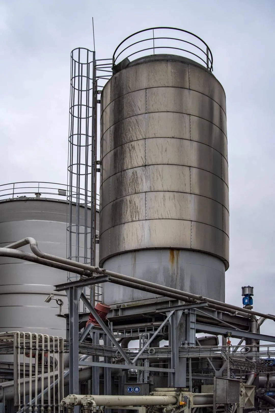 未聘用合格水管工致饮用水受污染,本地承包商被重罚