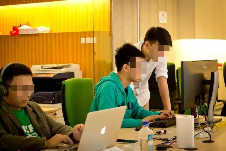 在新加坡月入6000新币,PR被拒,疫情没完没了,我该回国还是再等等