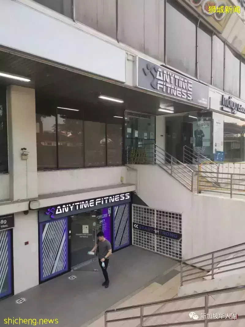 280例,新加坡14453人接種疫苗出現副作用,嚴重或致命,其中261人打中國疫苗