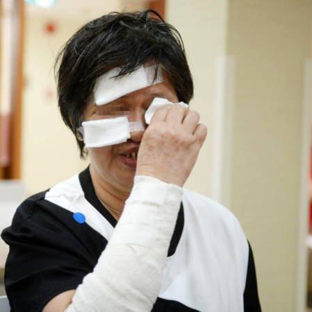 只因不满蛋不熟 火爆男热粥泼摊贩