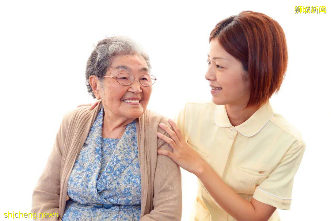 羡慕了，中国十多个省市养老金17连涨！！而新加坡的养老却