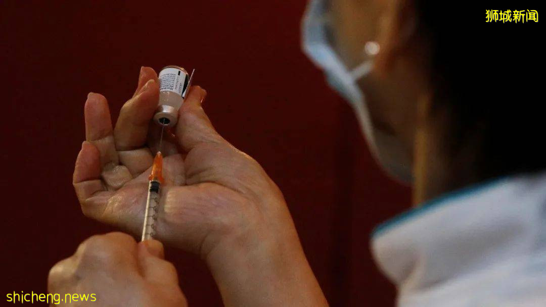 新加坡不再公布到訪地!已買首款新冠藥物,可治變異病毒