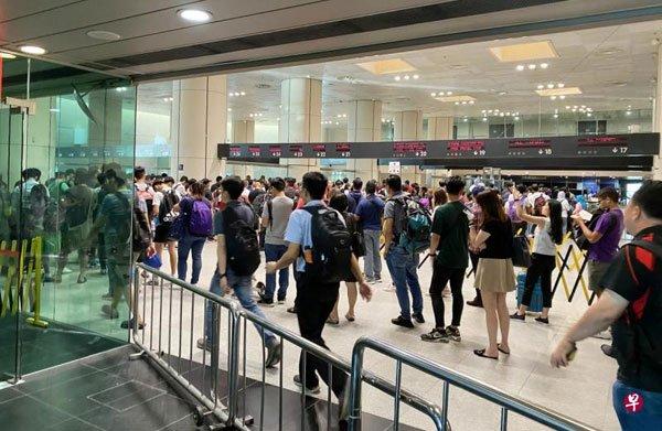 新国明年起 不再接受大马人集体旅游文件