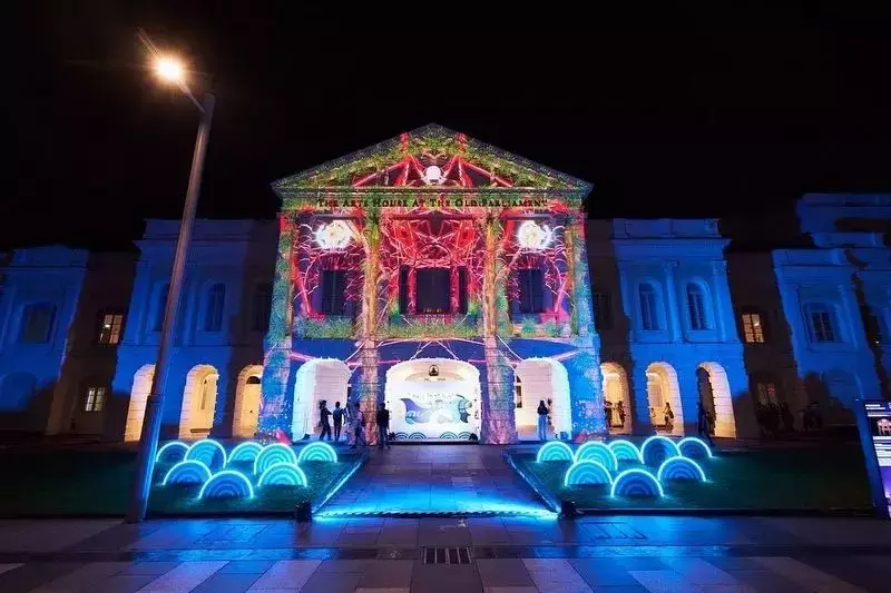 【周末去哪】$1鮑魚,3折海鮮,璀璨藝術節,猛男泰式火鍋,新年禮品合集
