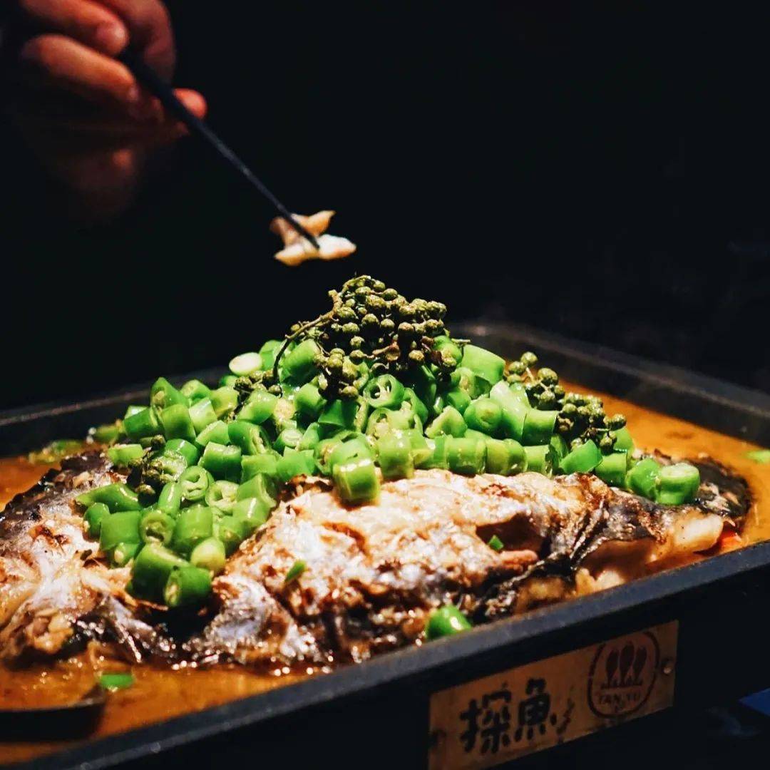 重拳出擊！獅城烤魚屆的扛把子選手們全集合