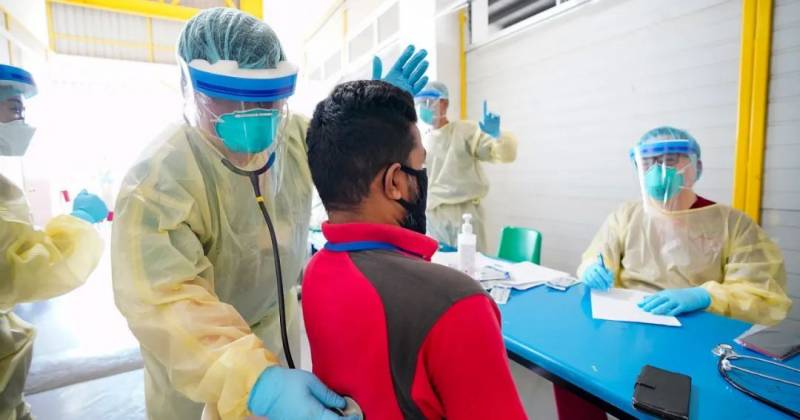 新加坡的無症狀感染者與日俱增，昨天竟占了9成