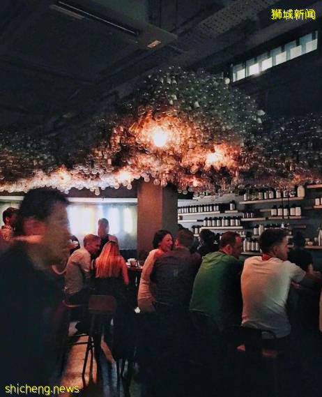 本月21日終于開放堂食!均價S$3.5的人氣西餐、S$10就能吃到地道泰國料理、亞洲Top50酒吧已經爲你安排好