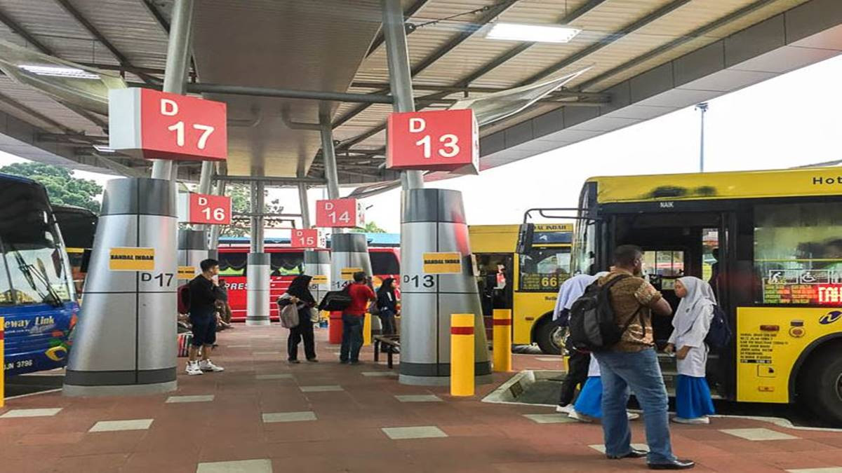 新马边境开放备受争议，各自都有话要说