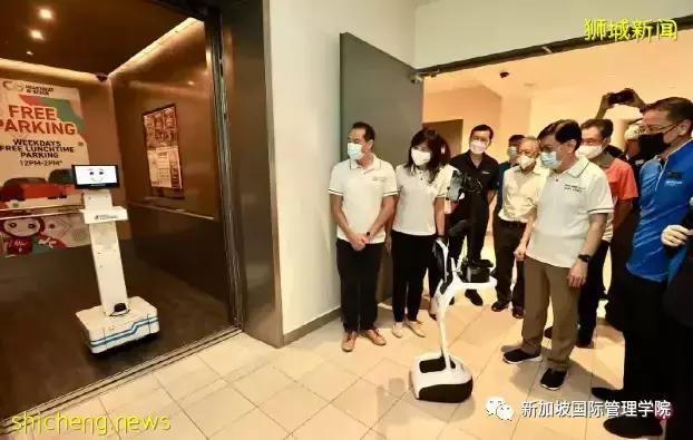 新加坡采用新系统管理  樟宜综合医院机器人可彼此沟通让路