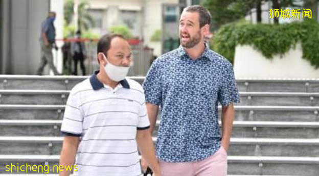 在新加坡不戴口罩的英国人,终于被判坐牢+遣返!女粉丝大闹法庭