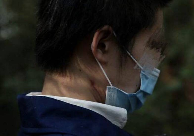 残忍！上海动物园熊吃人，亲眼目睹！新加坡也发生过类似案件！印度最惨