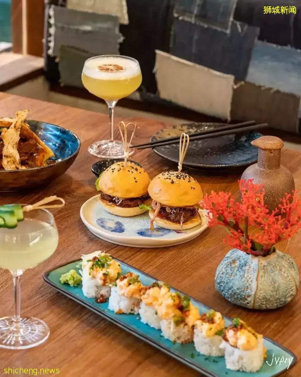 孙燕姿最爱的PS. Cafe开日料店!滨海湾的一线美景,太享受了