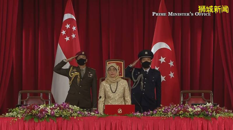 新加坡新內閣宣誓就職,李顯龍總理發表就職演說,將和全民一起,爲更好的明天而奮鬥