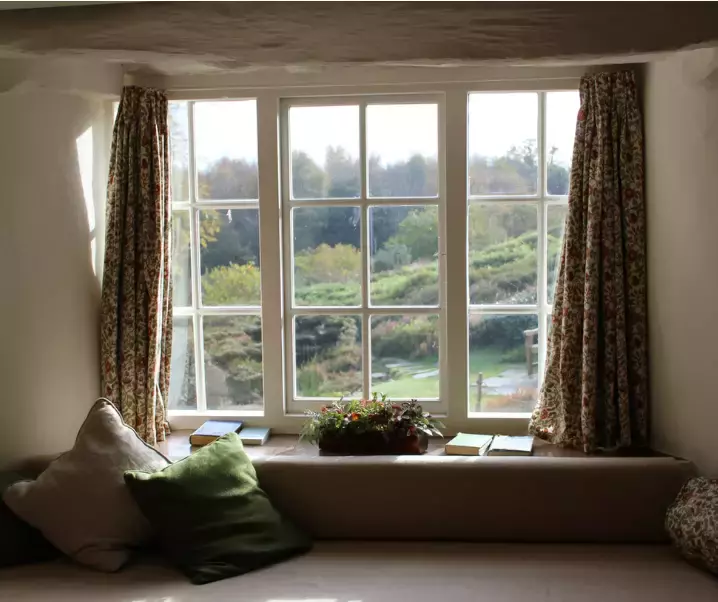 防止冠病新變種奧密克戎擴散!新加坡從明天起收緊入境防疫措施