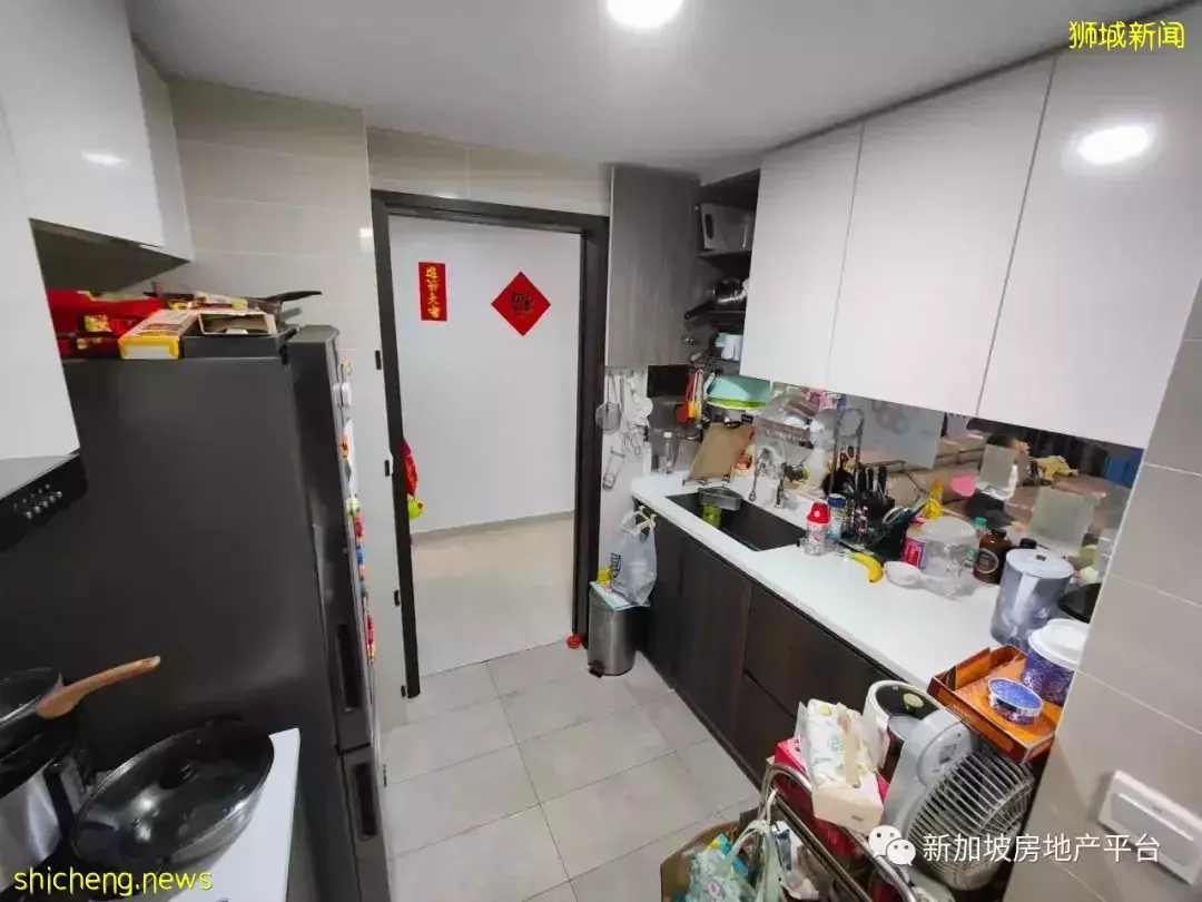 超值二手出售 95平4室3衛 Symphony Suites (D27郵區 義順)