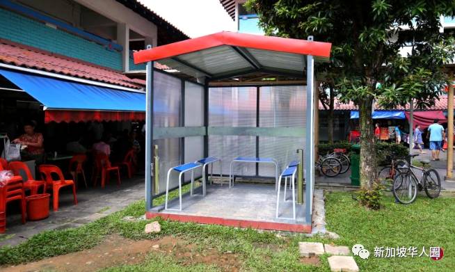 新加坡议员呼吁立法，禁止在自家窗边和阳台吸烟！减少对邻居影响