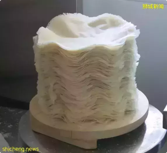 新加坡著名米其林老字號”安珍薄餅” (1958年就開始營業)