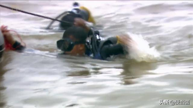 97年新加坡航班坠毁,疑机长携乘客殉亡,林俊杰为亡者写歌纪念