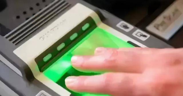 大批双国籍华人暴露了他们无法回国!新加坡的你一定要注意这几点