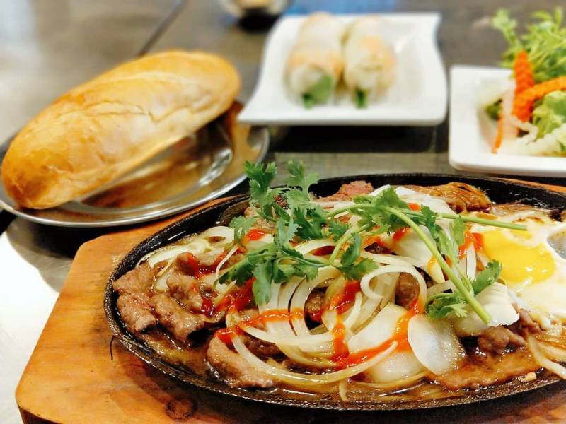 新加坡越南街頭燒烤🍢 Lang Nuong Vietnam最有煙火氣息、最正宗、最道地