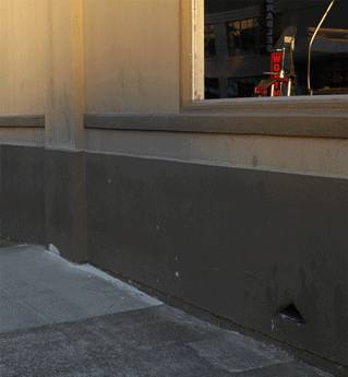 带防狼喷雾、玩具枪上街!你违法啦